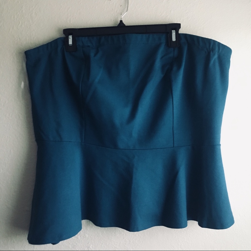 Lane Bryant sleeveless peplum top
